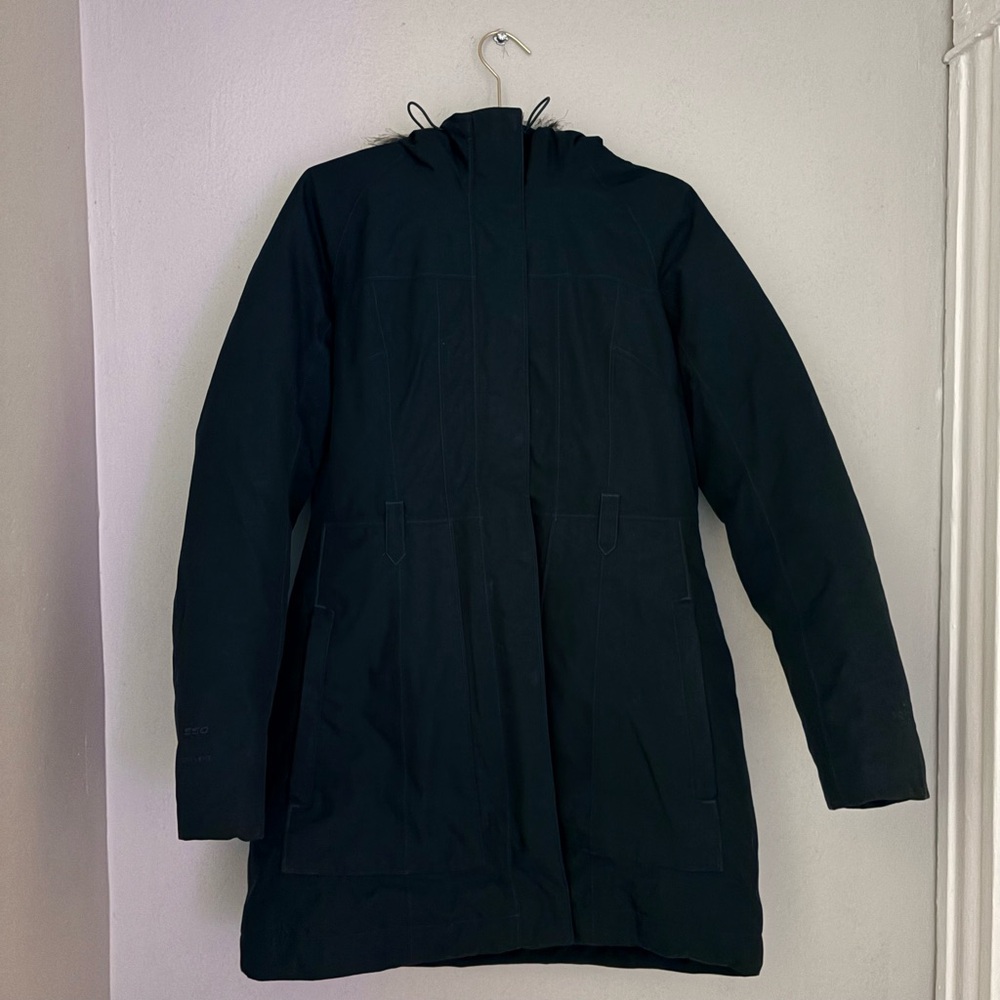 The North Face Black Women's Jacket - Picture 5 of 10